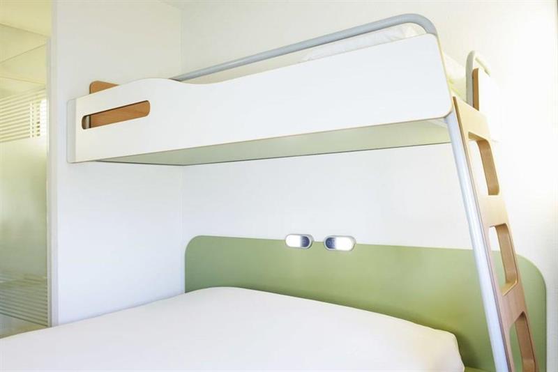 ไอบิส บัดเจ็ต สนามบินบอร์โด Hotel เมรินแญค ภายนอก รูปภาพ